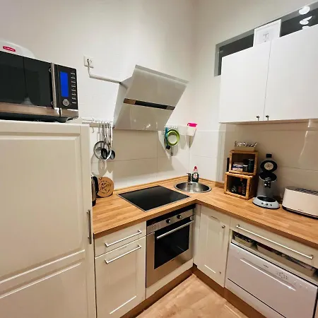 Modernes City-apartment Mit Highspeed-wlan & Top-lage - Easy * Wuppertal