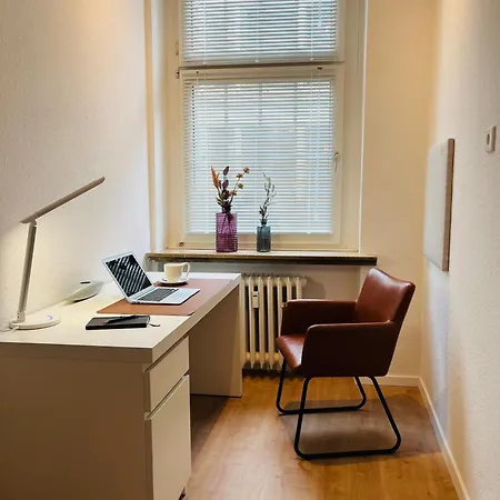 Apartamento Modernes City-apartment Mit Highspeed-wlan & Top-lage - Easy *