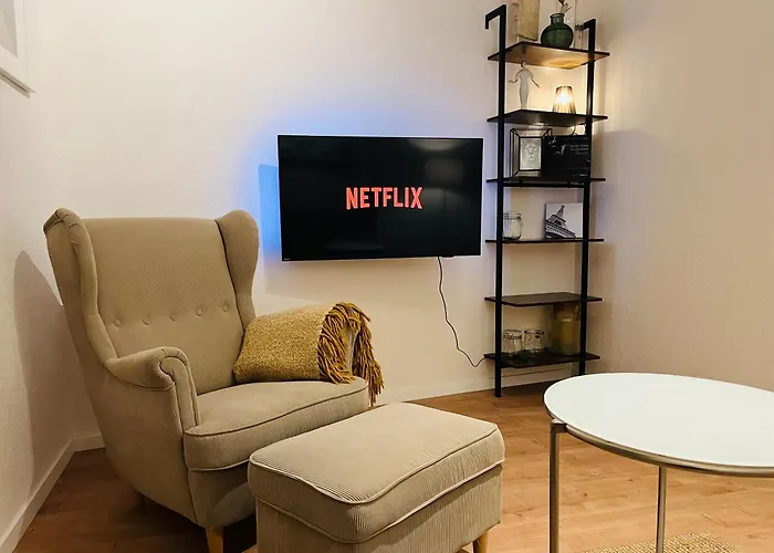 Modernes City-apartment Mit Highspeed-wlan & Top-lage - Easy *