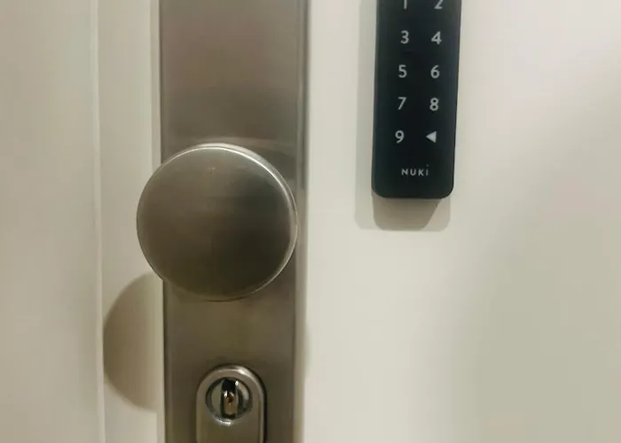 Appartement Modernes City-apartment Mit Highspeed-wlan & Top-lage - Easy